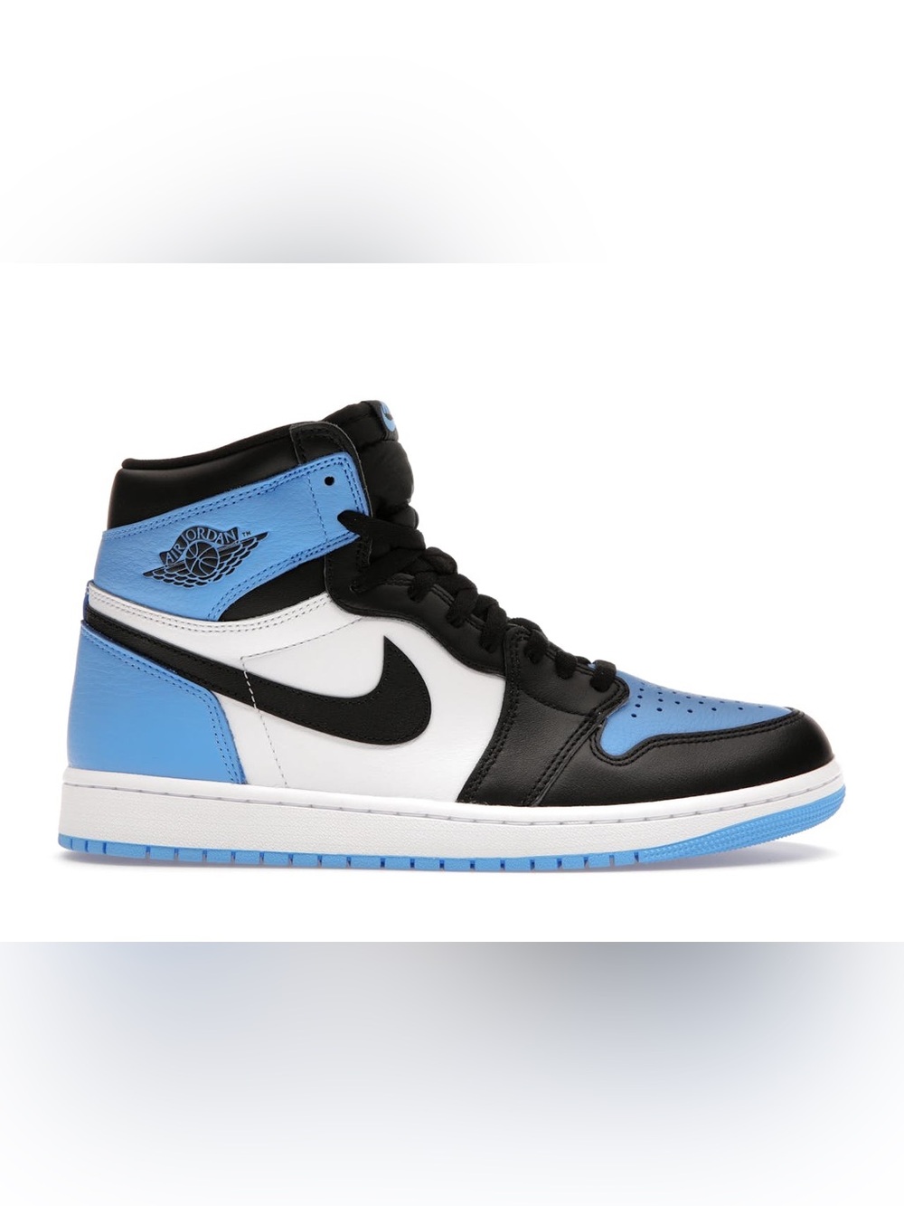 NWT Jordan 1 Retro High OG (UNC Toe)